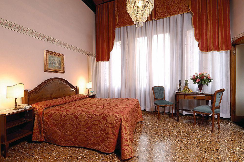 Hotel De L'Alboro à Venise Extérieur photo